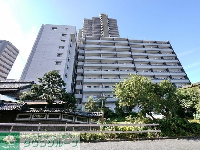 ラフィネ所沢の物件外観写真