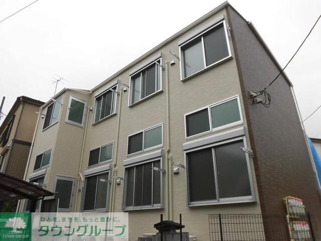 パインズデフィIIIの物件外観写真