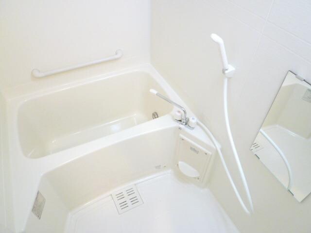 レオネクストｐｌｅａｓｕｒｅの物件内観写真