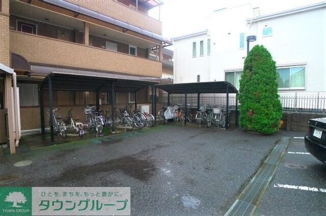 ヴィラトリアノンの物件内観写真