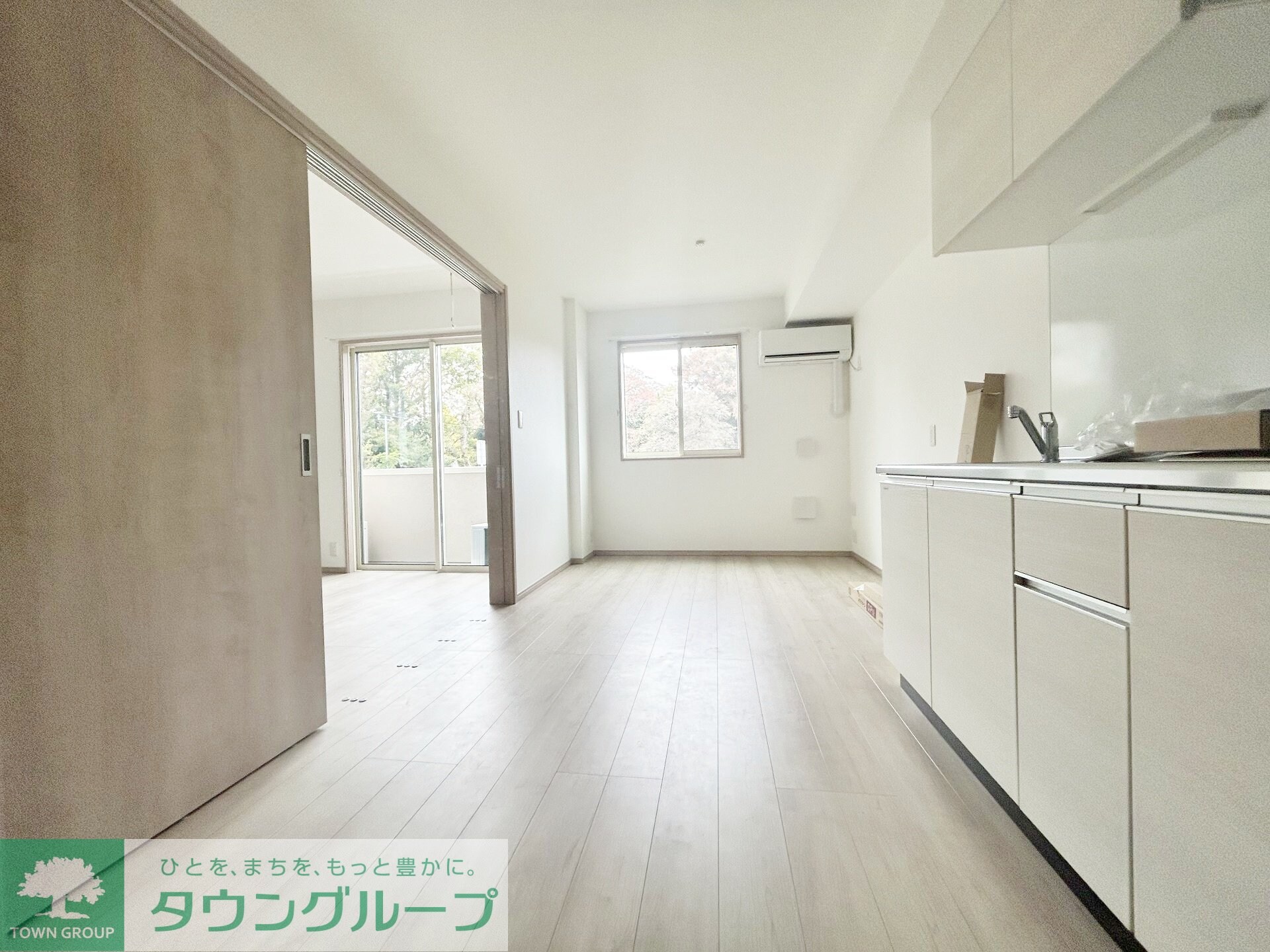 フェリーチェＭＩＹＡＢＩの物件内観写真