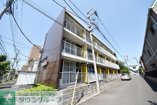 レオパレスチェリーガーデンＡの物件外観写真