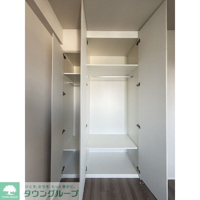 コンフォリア・リヴ八坂富士見の物件内観写真