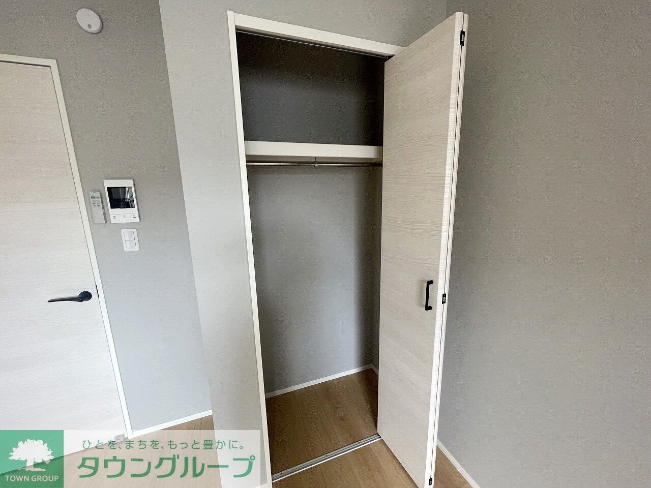 エフプレスト岸町の物件内観写真