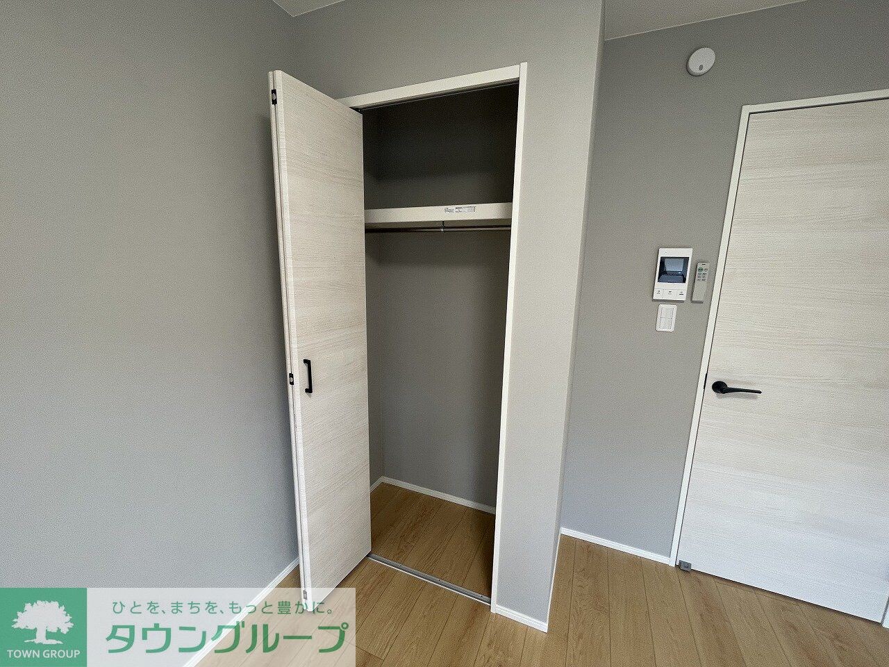 エフプレスト岸町の物件内観写真