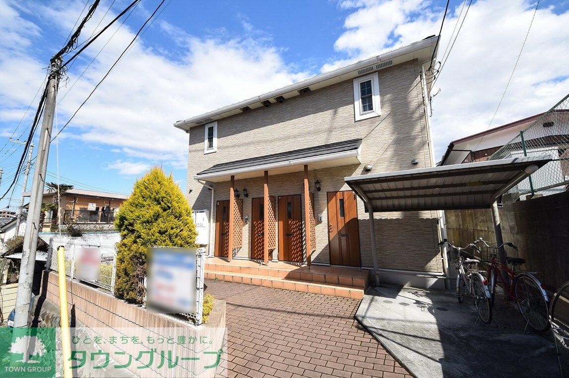 ラフレシールの物件外観写真