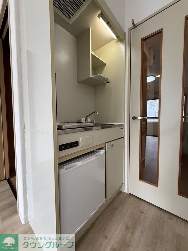 ワイズ・トヨオカの物件内観写真