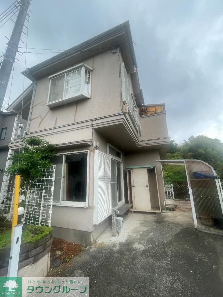 叶谷邸貸家の物件外観写真