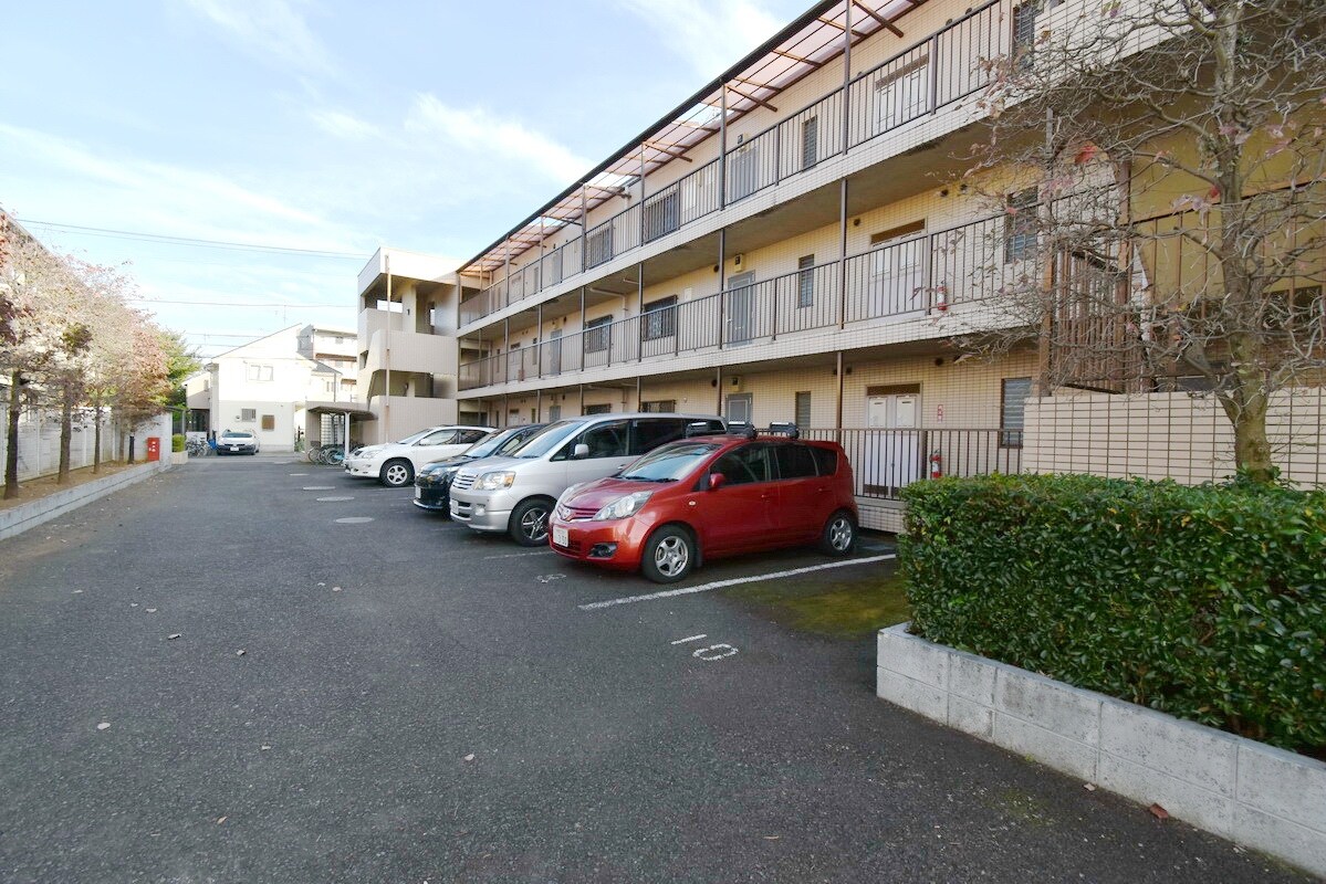 ニューベルヴェの物件内観写真