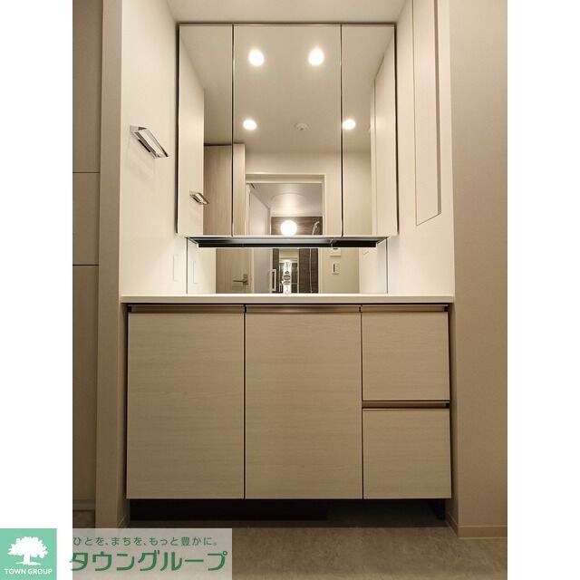 コンフォリア・リヴ八坂富士見の物件内観写真