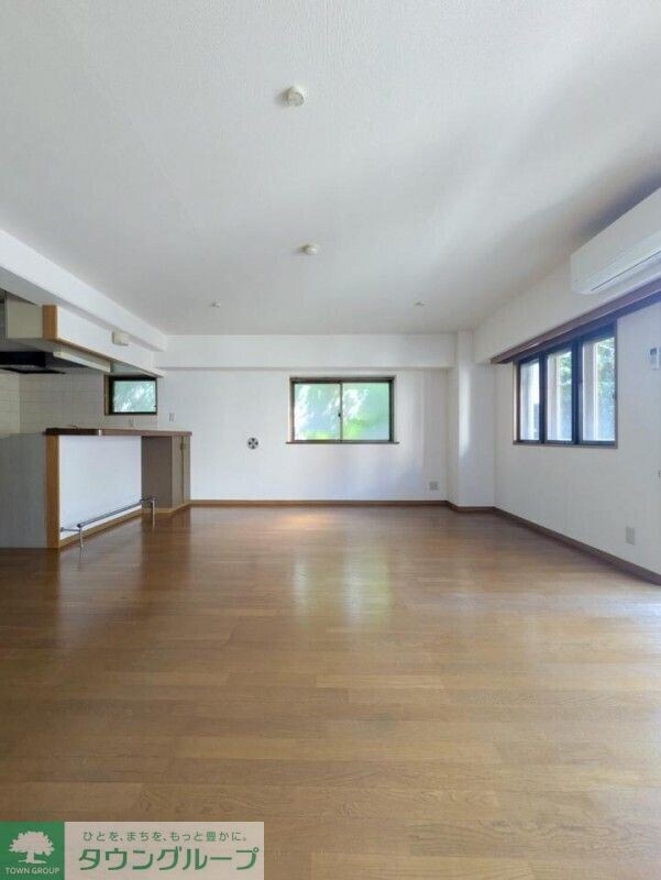 リフィーネめじろ台の物件内観写真