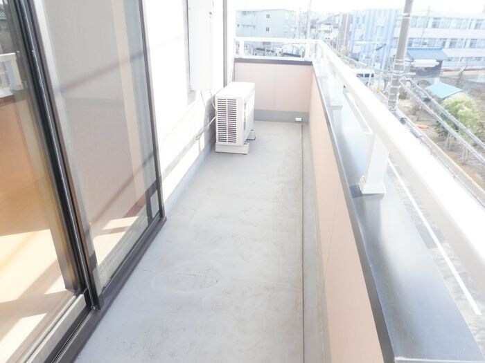 Ｋ・Ｕアイリスの物件内観写真