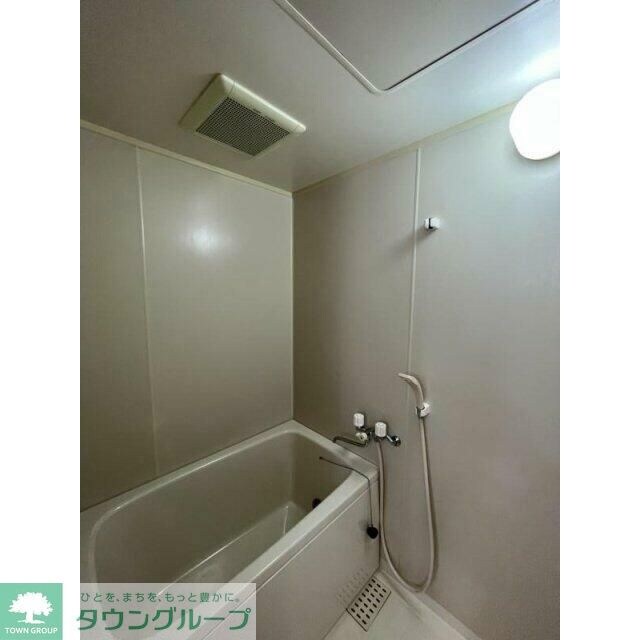 グリーンゲーブルの物件内観写真