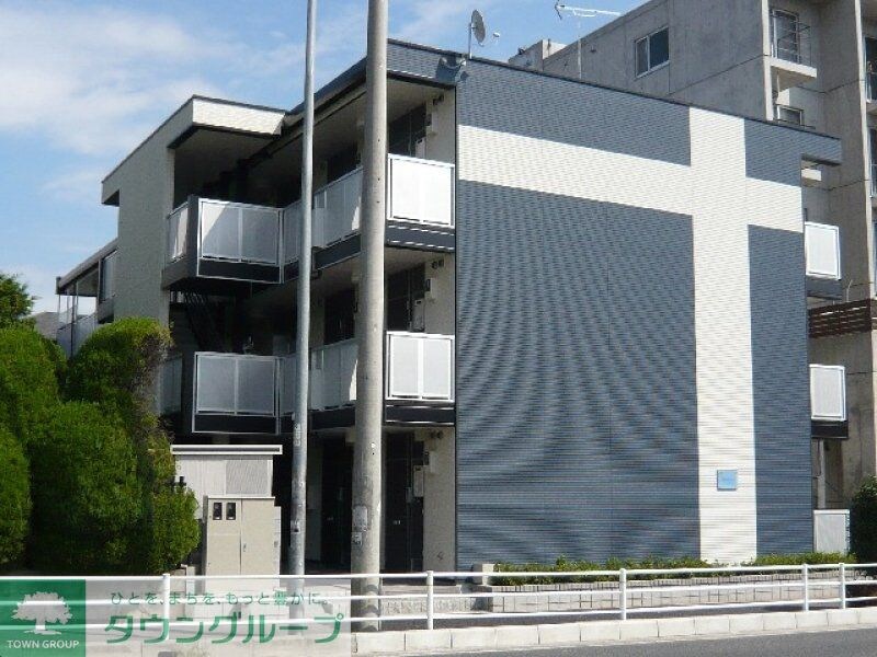 レオパレスプレジデントハイツの物件外観写真