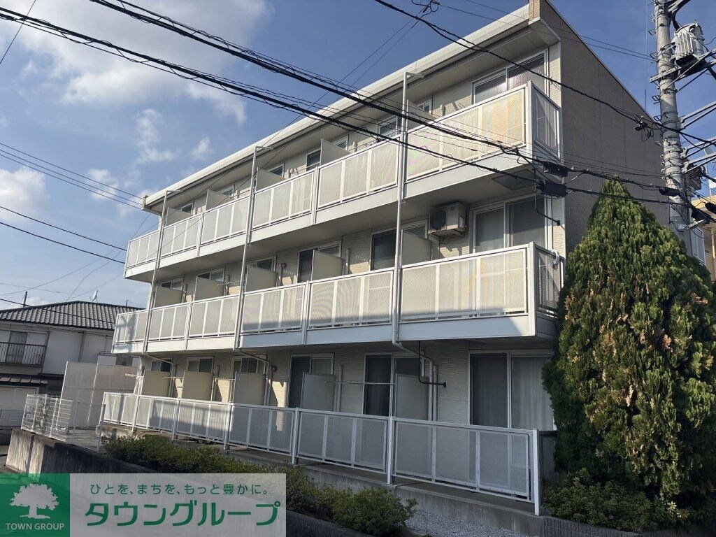 レオパレス嵯峨野の物件外観写真