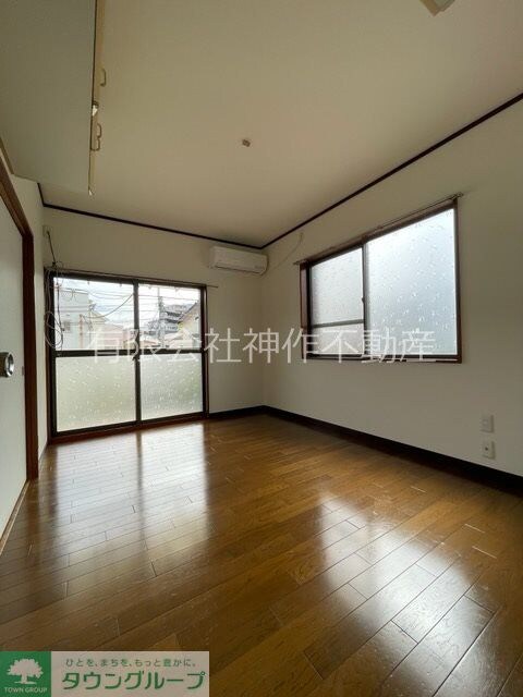 川口五丁目貸家の物件内観写真