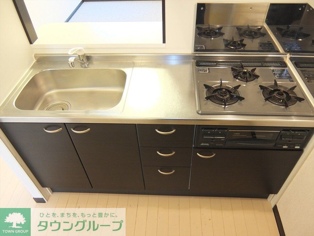 レオネクストコンフォート安行原の物件内観写真