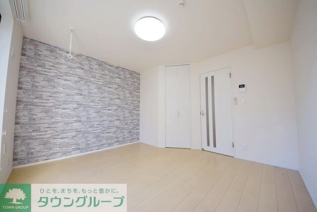 ラ・クール西川口の物件内観写真