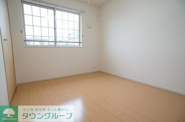 エミナンス南町の物件内観写真