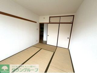 グリーンパークタニグチIIの物件内観写真