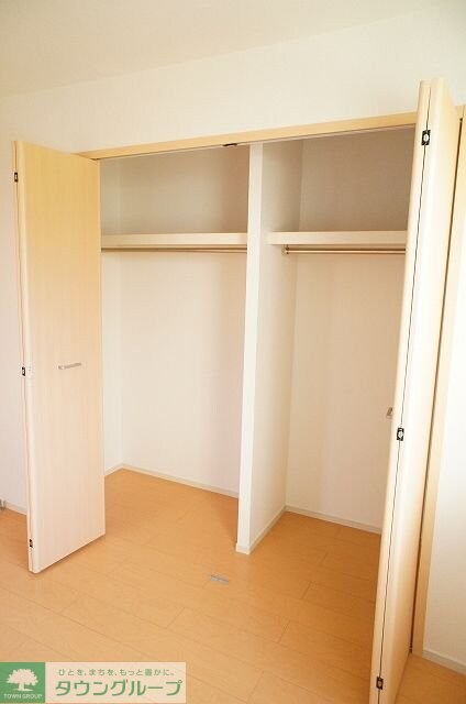 プリムローズIIIの物件内観写真