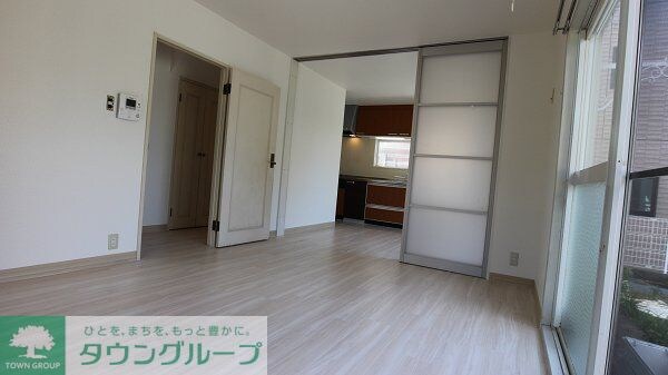 フィオーレＡの物件内観写真