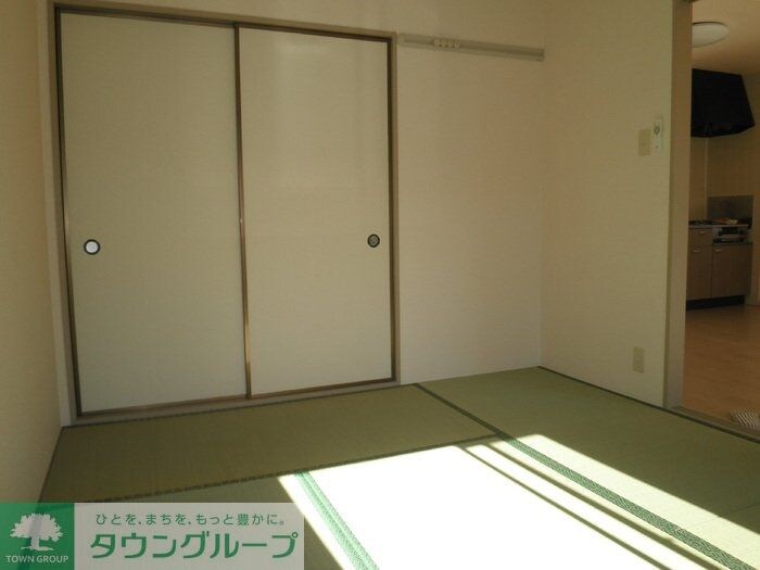 ホワイトヴュー　弐番館の物件内観写真