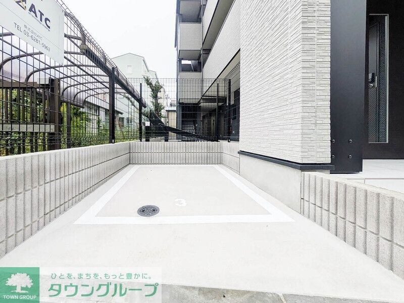 ランドグレイス西浦和の物件内観写真