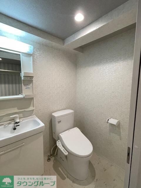 アッソルッソの物件内観写真