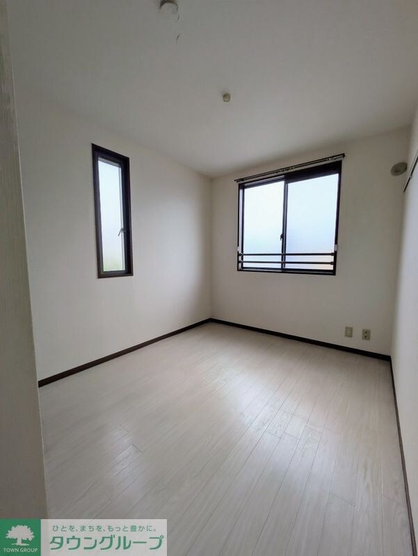 ドミエールＡの物件内観写真