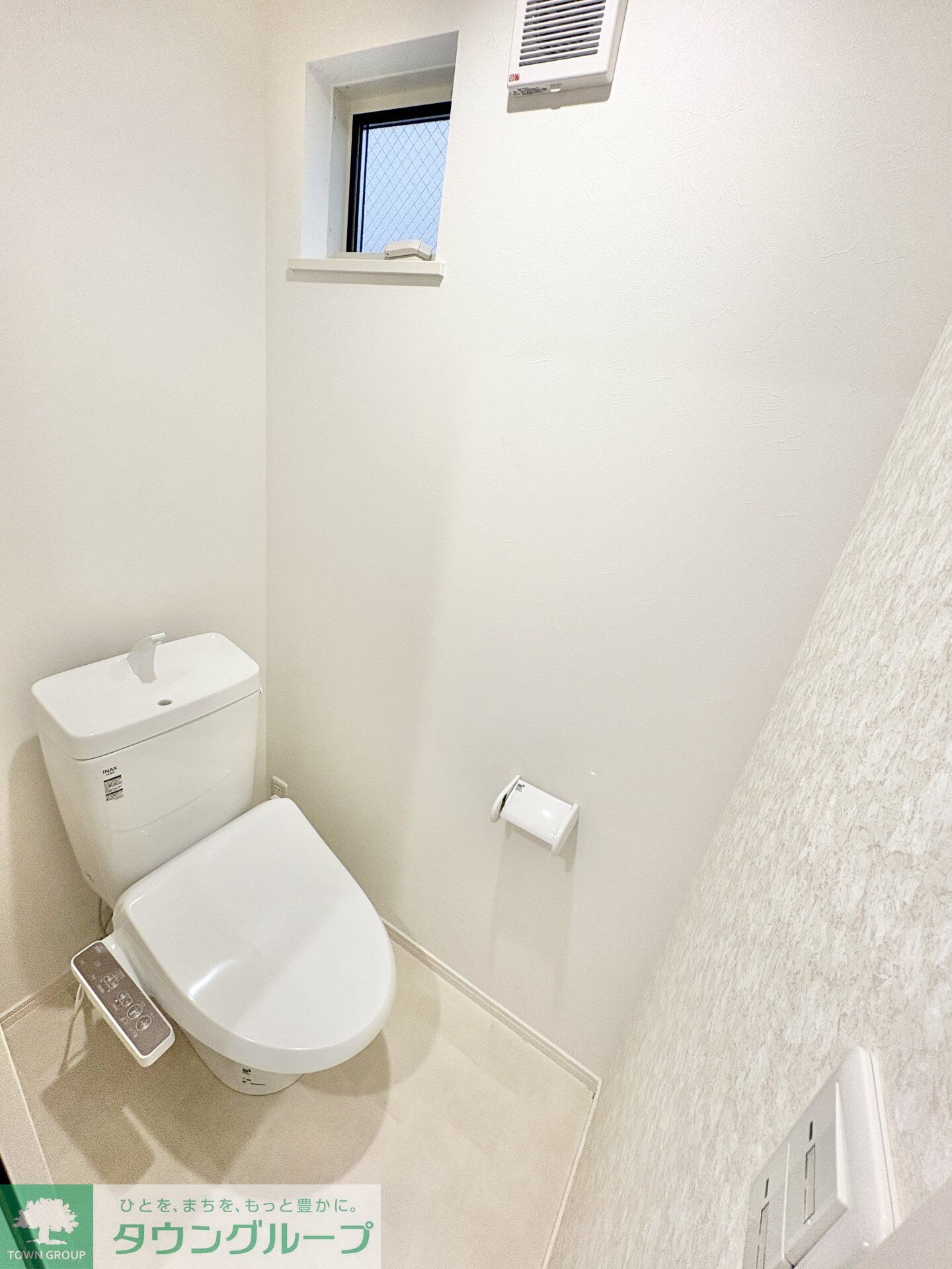 Eden  Beeの物件内観写真