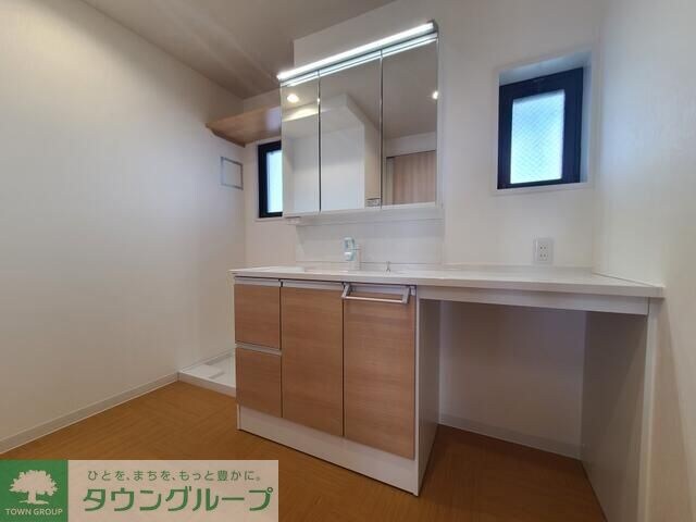 エマーレ南浦和（旧建物名ヒルズ神明の木）の物件内観写真