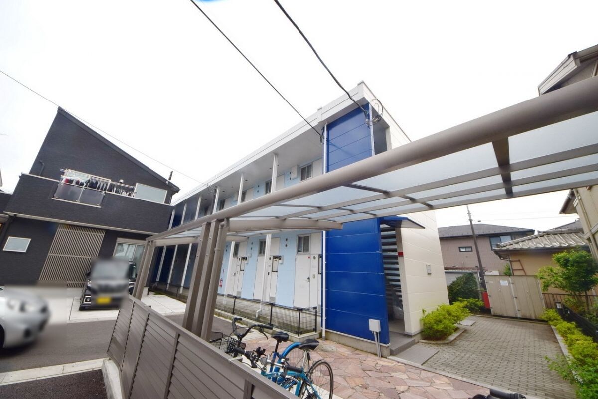 レオパレスフィットニアの物件外観写真