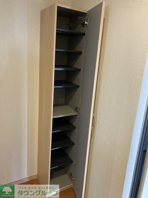 リビエ一ノ割の物件内観写真