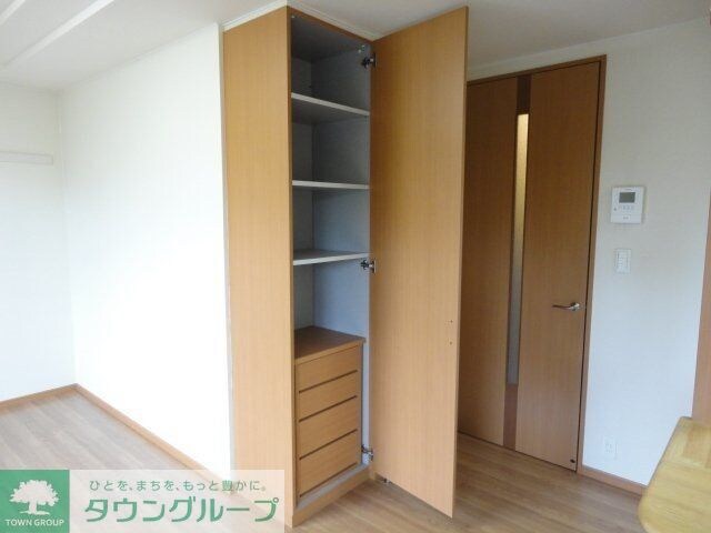 ＴＩＡＲＡ（ティアラ）の物件内観写真