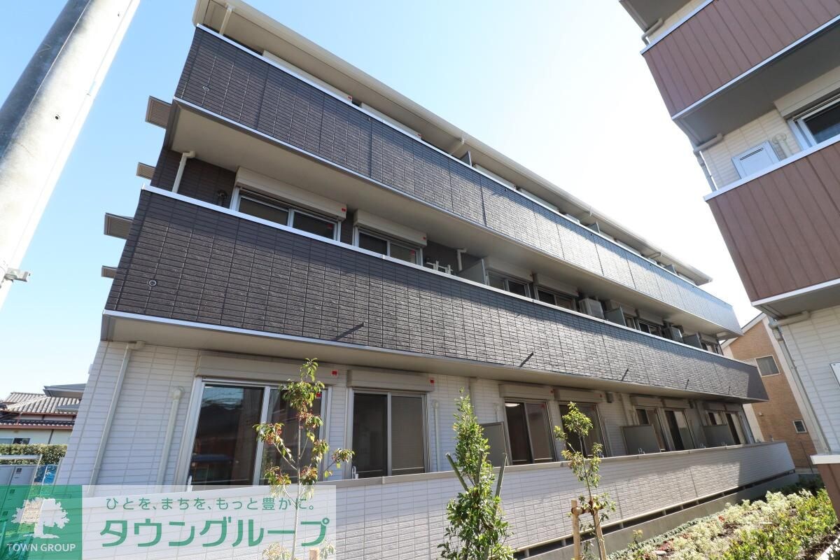 オークリーフ三郷　Ｂ棟の物件外観写真