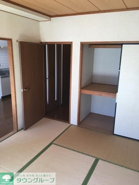 ロイヤルメゾン４の物件内観写真