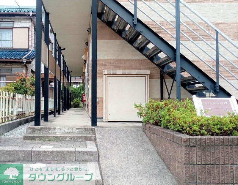 レオパレスラ　メゾン三郷の物件内観写真