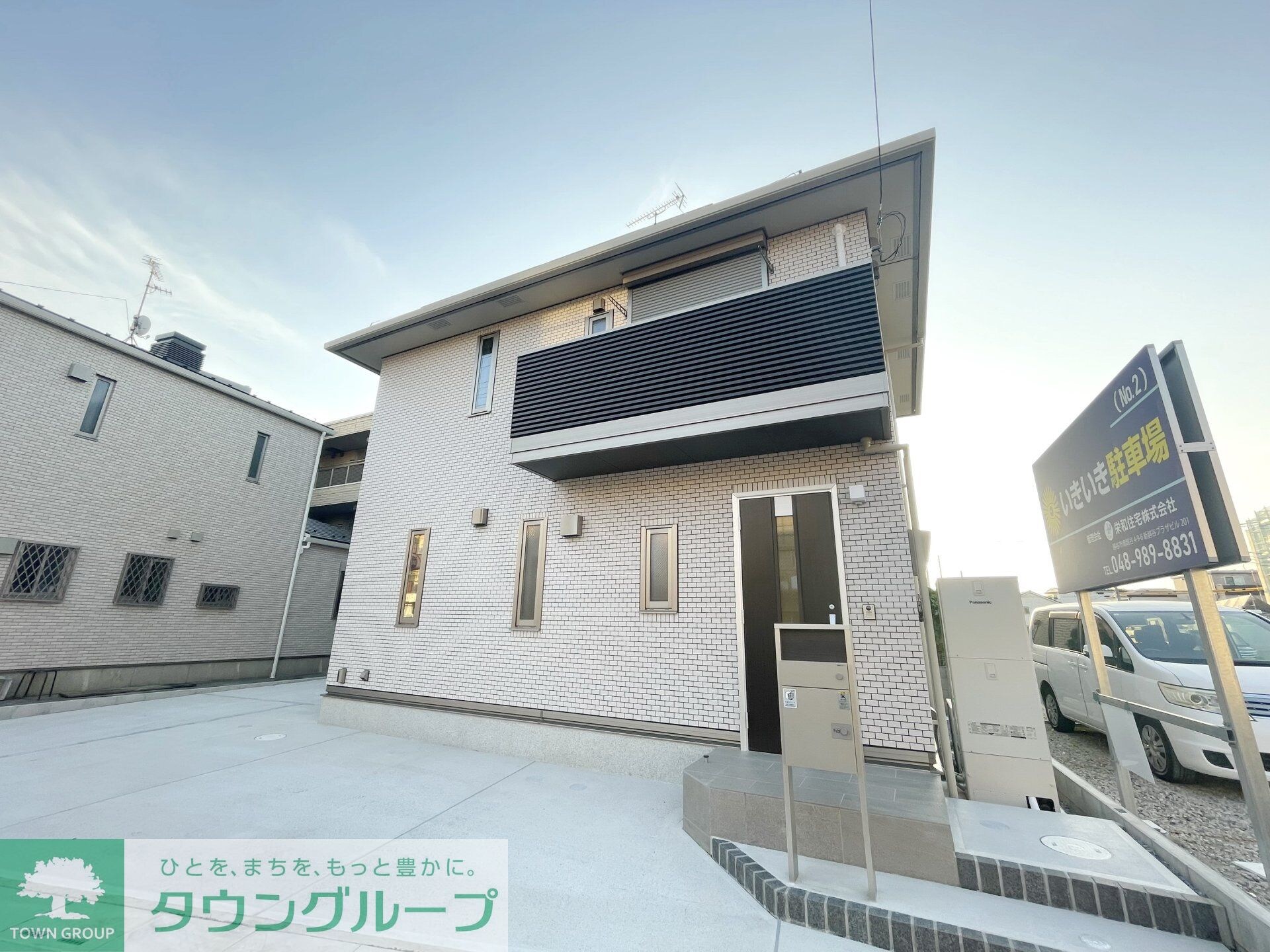 草加市金明町戸建の物件外観写真