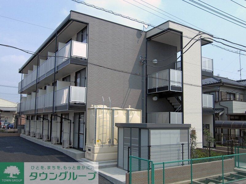 レオパレスリバーサイド天神の物件外観写真