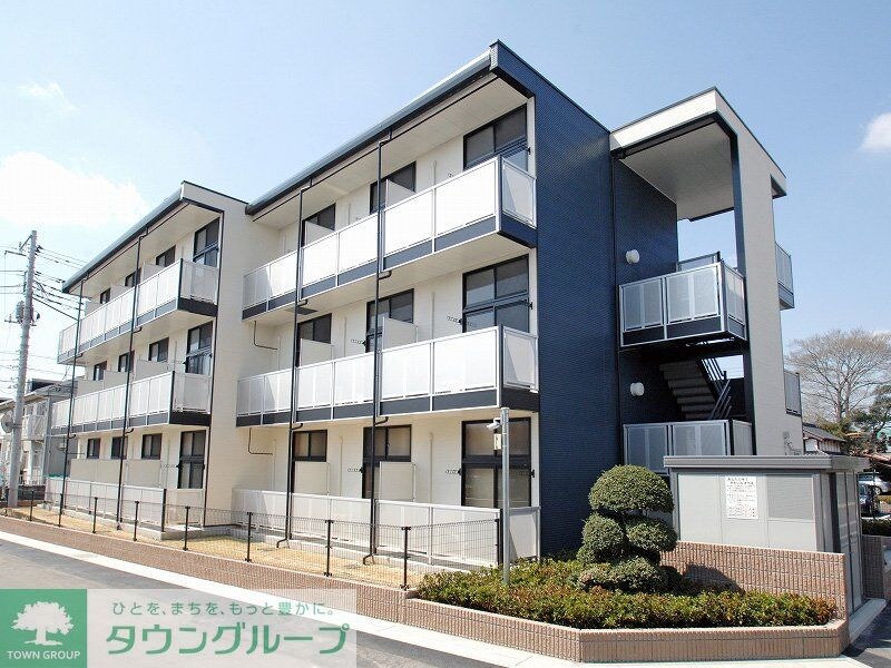 レオパレスけやきIIの物件外観写真