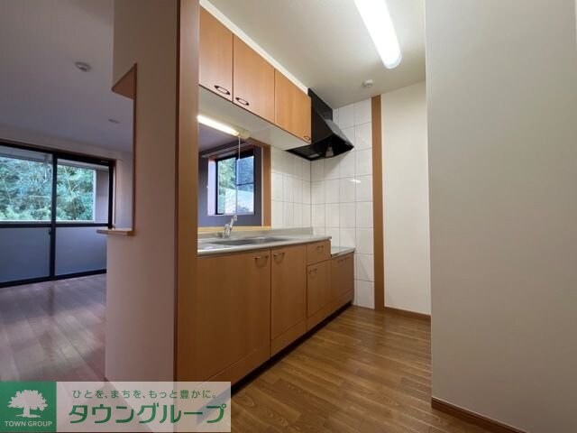 パイン・ツリーの物件内観写真