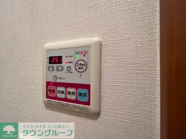 パイン・ツリーの物件内観写真