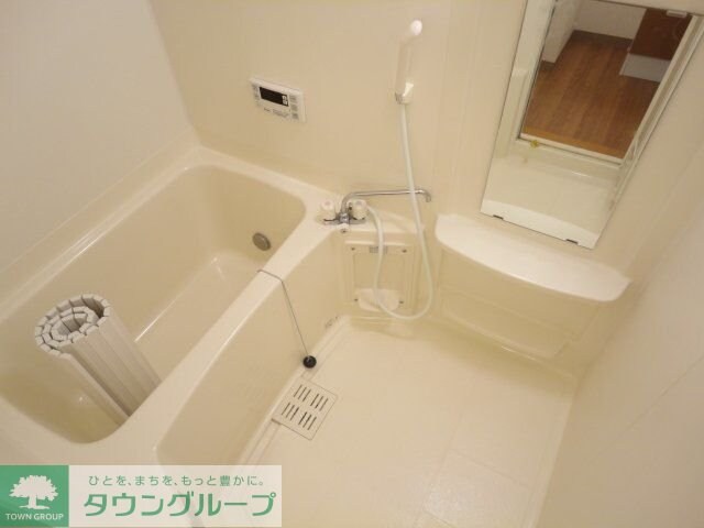 ＴＩＡＲＡ（ティアラ）の物件内観写真