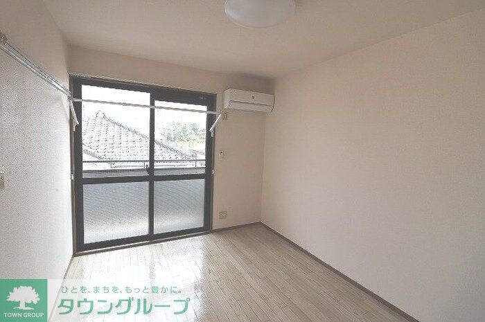 ハイカムール駒形の物件内観写真