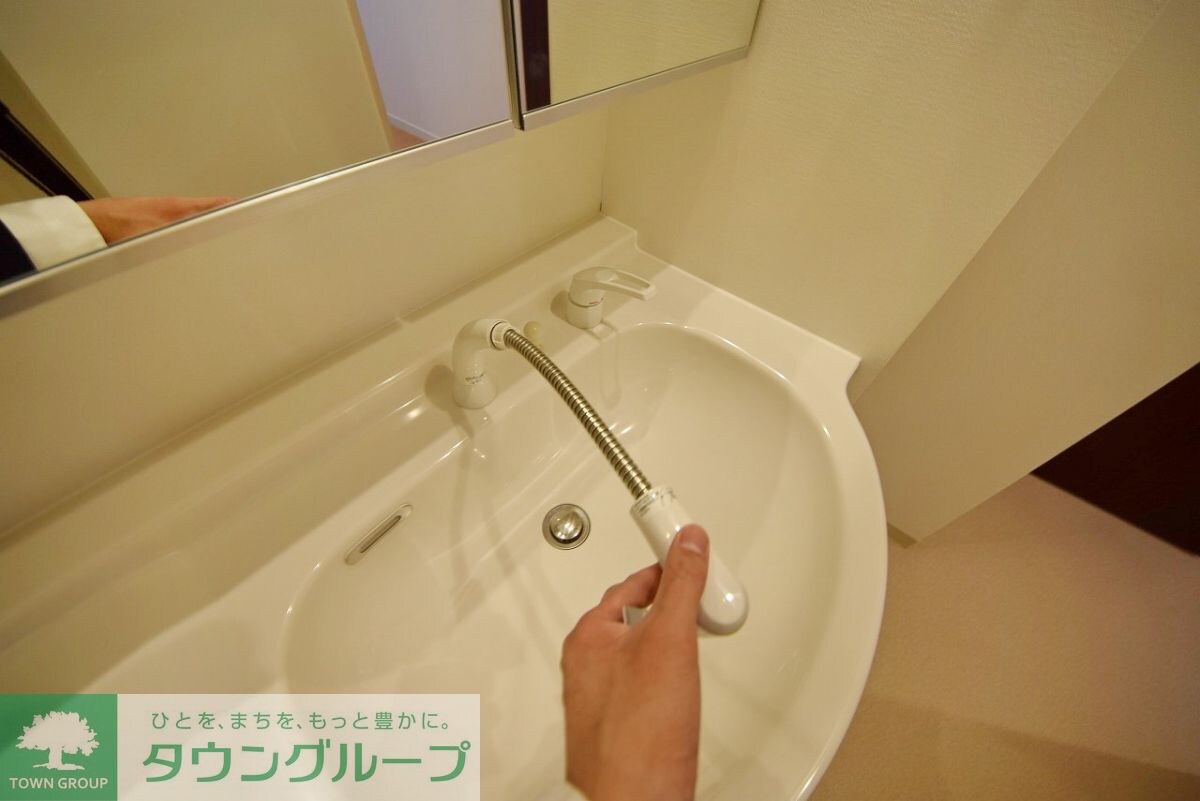 ラフレ東川口の物件内観写真