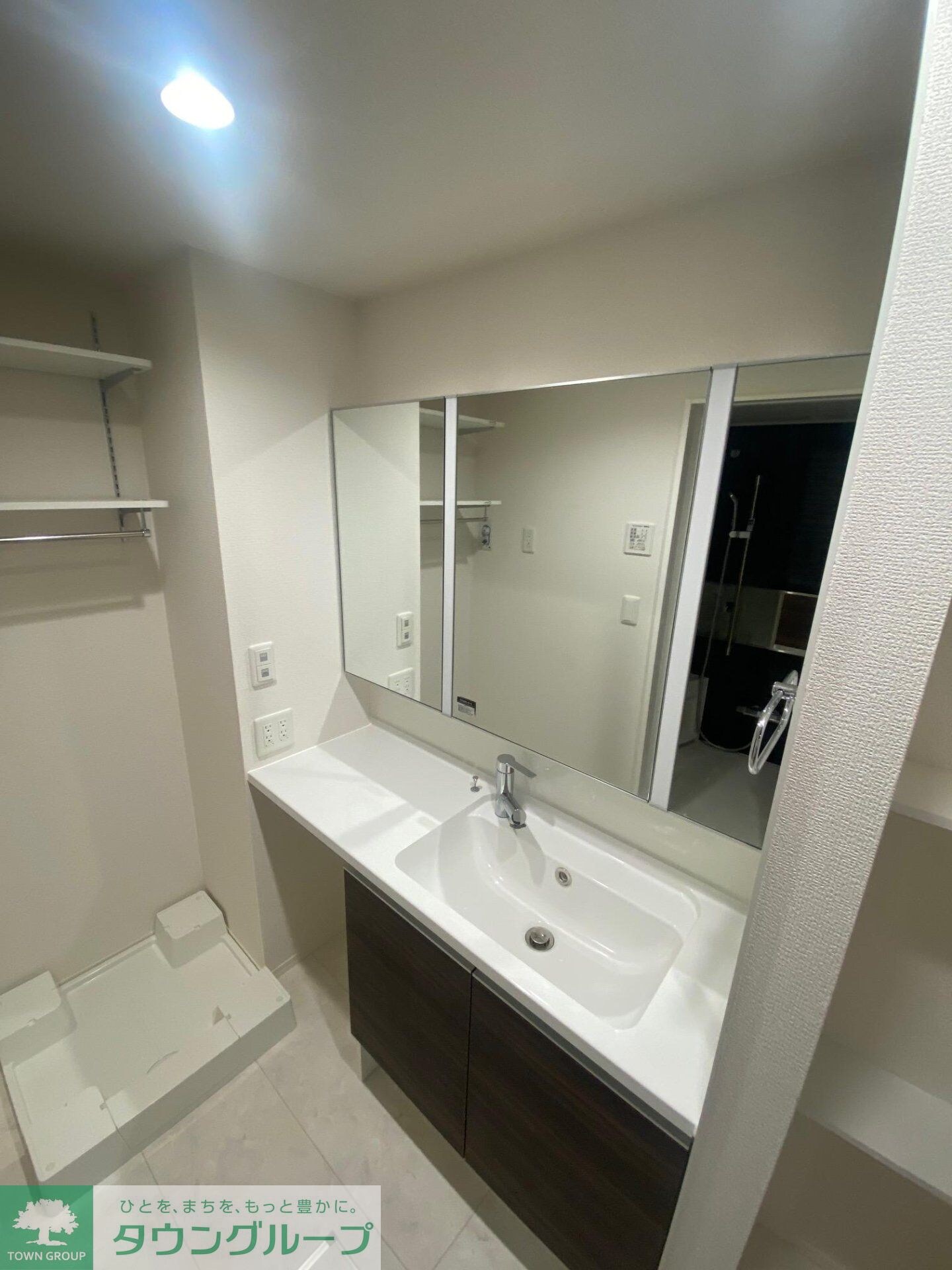 ノーブルラフィネ白幡の物件内観写真