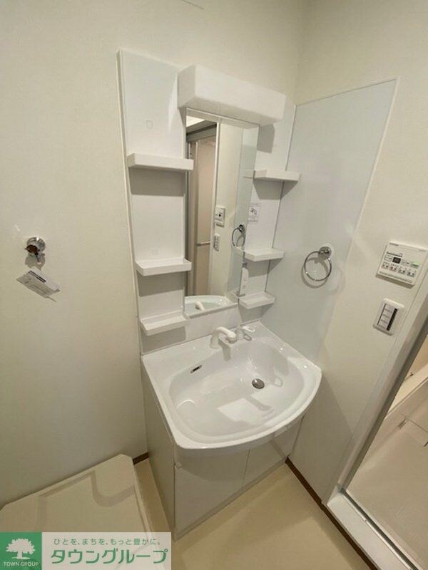 コントレイルIの物件内観写真