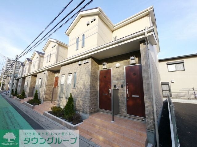 アムールセンタービレッジ２の物件外観写真