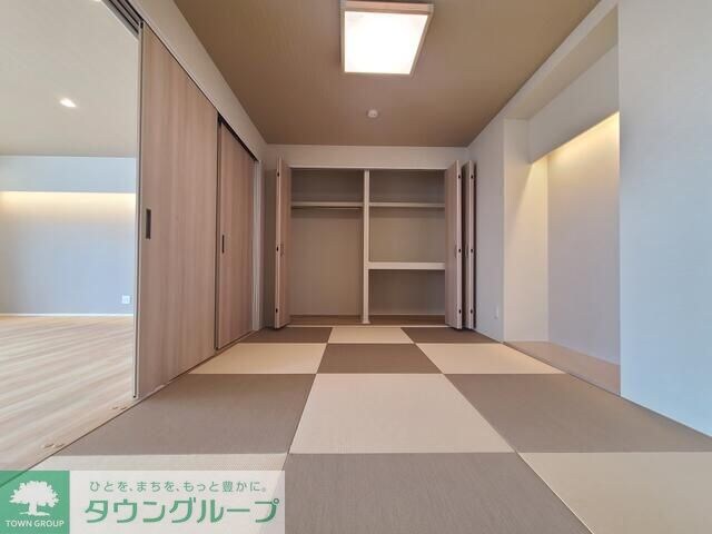 エマーレ南浦和（旧建物名ヒルズ神明の木）の物件内観写真